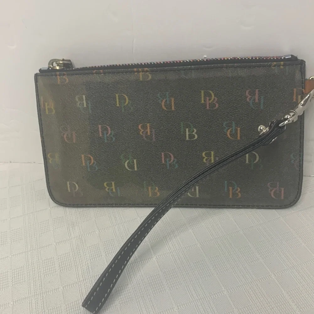 Vintage Dooney and Bourke oversized wristlet with rainbow zipper